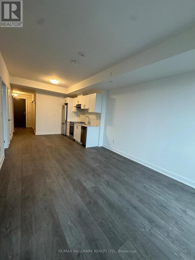 Photo du bâtiment - 705 Davis Dr