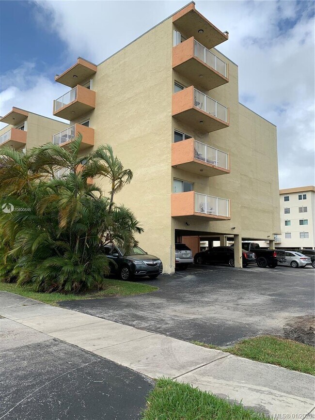 3545 NE 167th St Unit 407, North Miami Beach, FL 33160 Condo for Rent