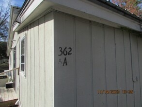 Building Photo - 362 N Magnolia St