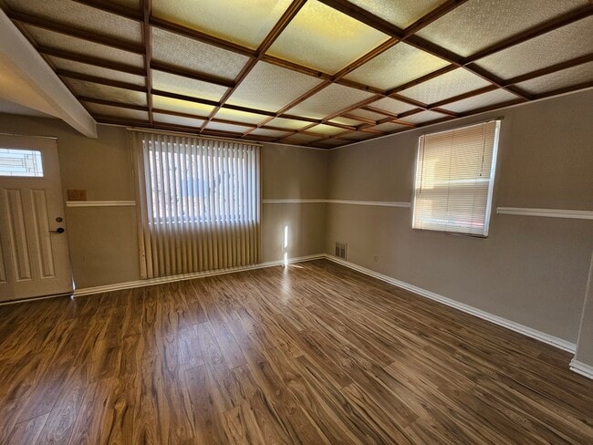 living room - 3917 Stokes Dr