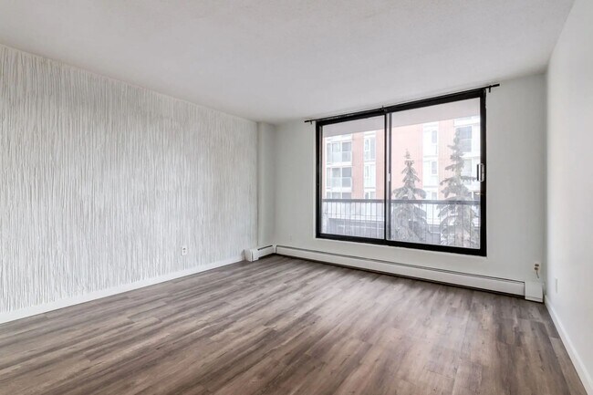 Photo du bâtiment - Westside Apartments