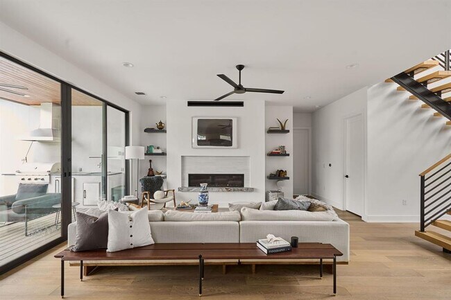 Foto del edificio - 2113 Ann Arbor Ave