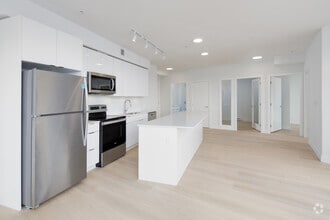 Interior Photo - Edmonds Heights