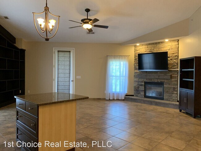 Foto del edificio - 2 br, 2 bath House - 1311 Turner Street
