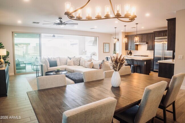 Foto del edificio - 17168 W Rocklin St