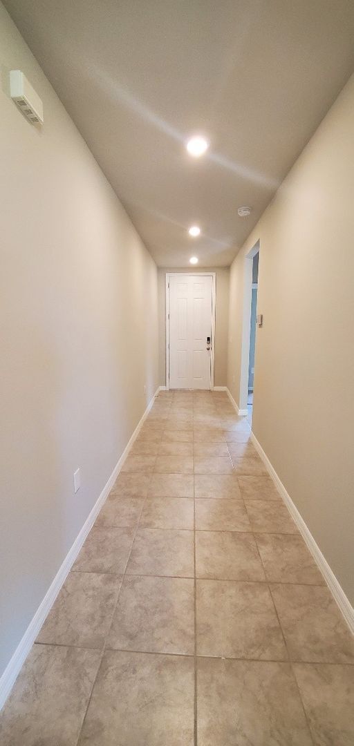 Foto del edificio - LIKE NEW!! 3-Bedroom, 2-Bathroom in Winter...
