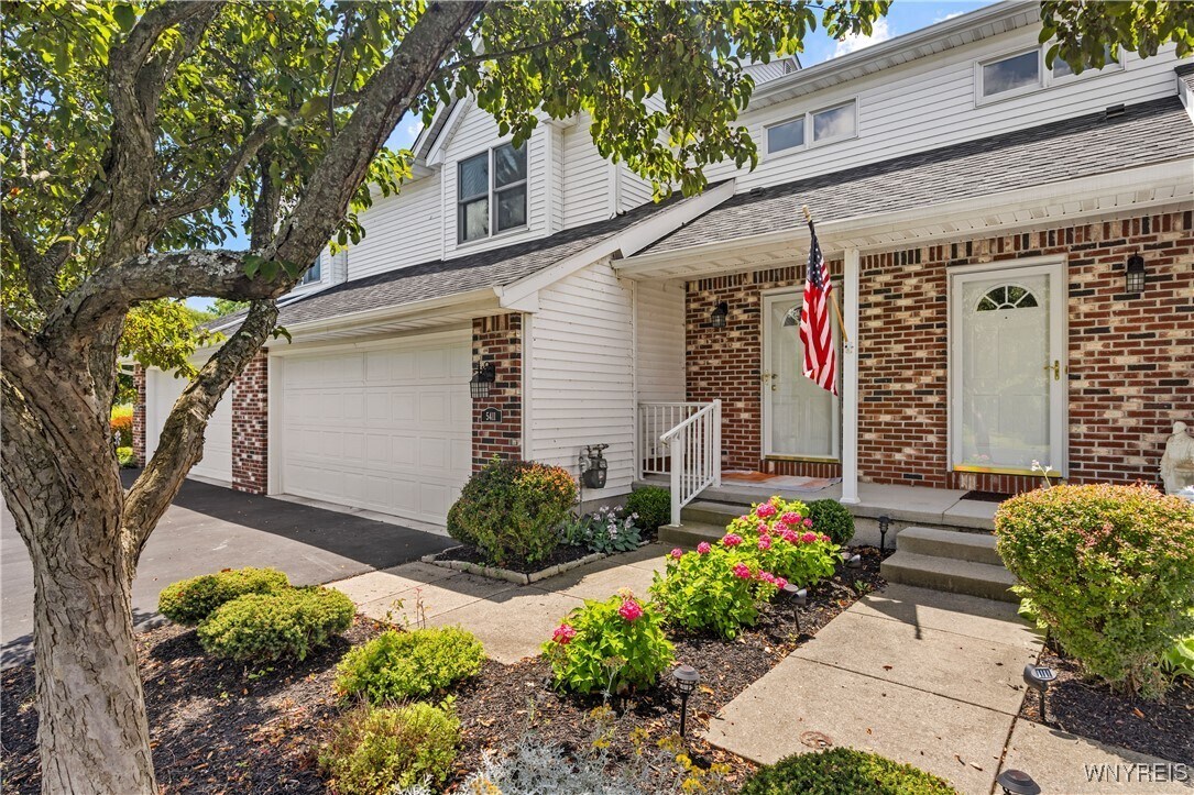 Foto principal - 5411 Village Station Cir