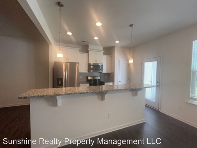Foto del edificio - 3 br, 2.5 bath House - 140 Thornhill Dr
