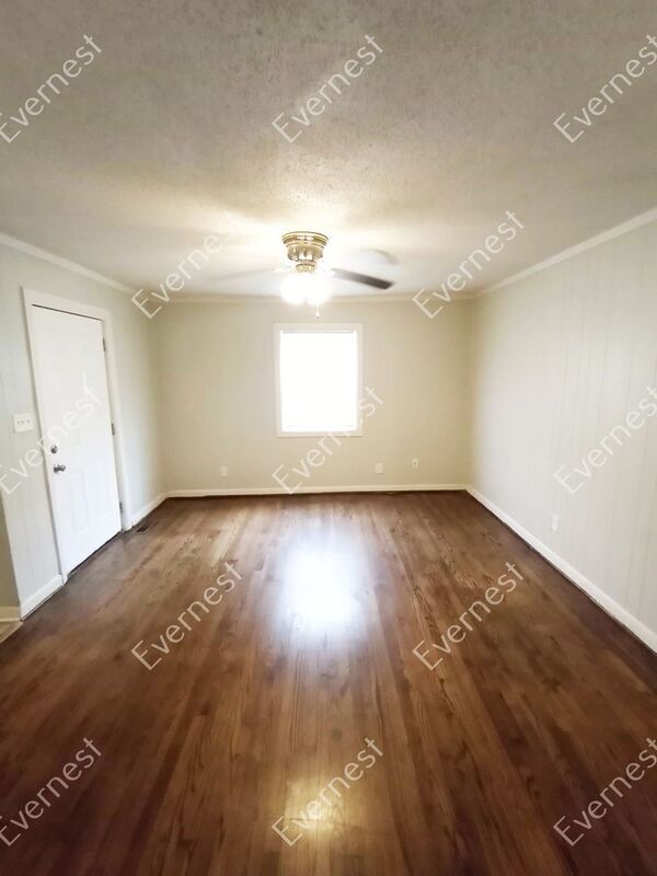 Building Photo - 1528 34th St Ensley