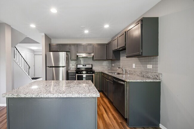 Foto del edificio - 3060 Winchester Ct W