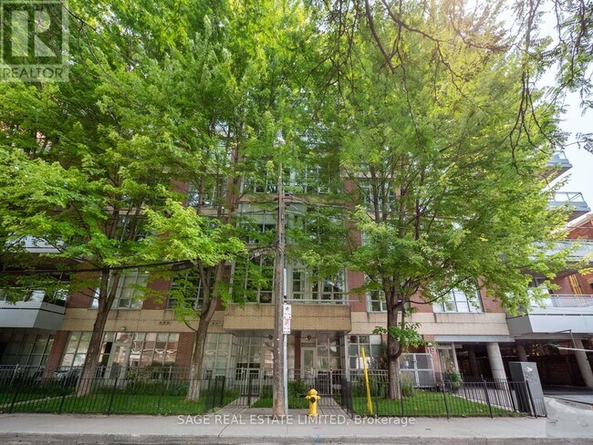 Photo du bâtiment - 19-119 Brant St