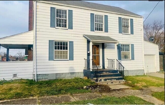 Building Photo - 455 Sherman Ave