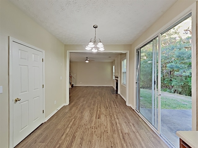 Building Photo - 6932 Silver Bend Pl