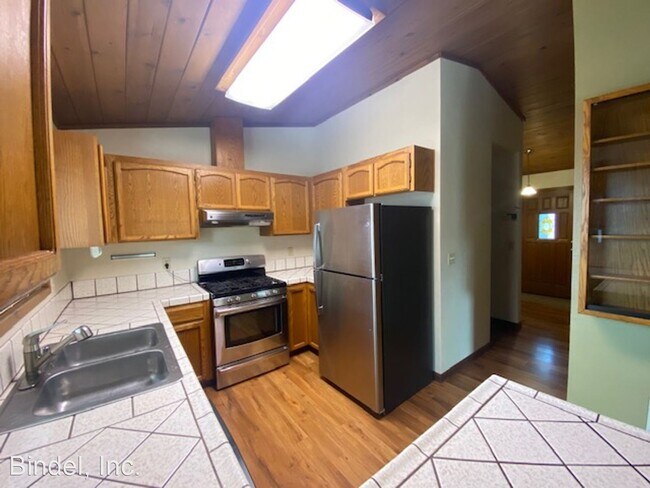 Foto del edificio - 3 br, 2 bath House - 1802 McFarlan ST