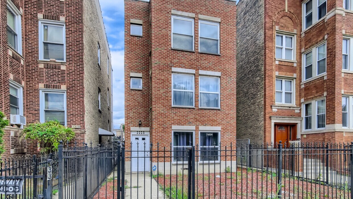 Primary Photo - 3328 W Polk St