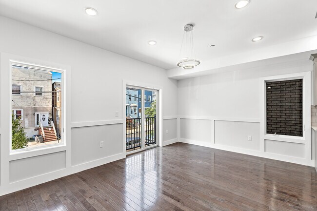 Foto del edificio - 66 Poplar St