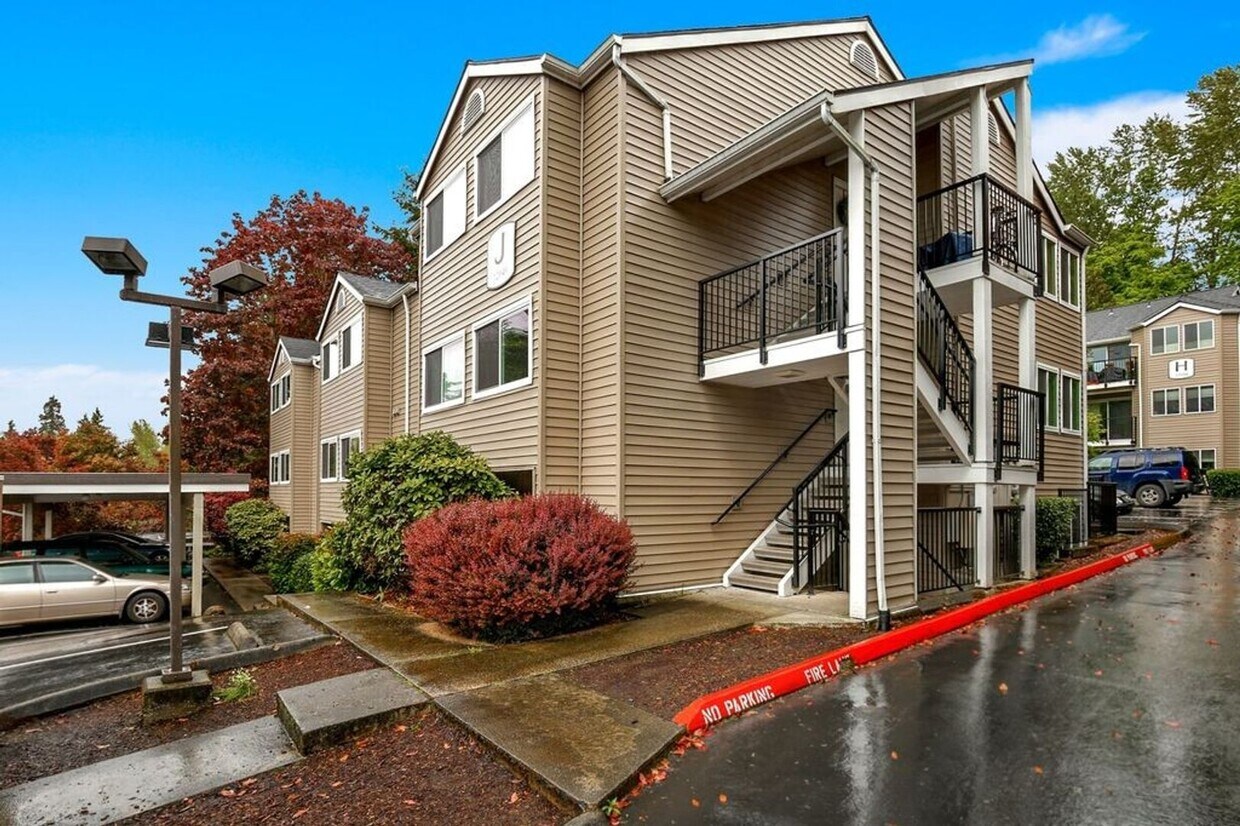 12040 100th Ave NE, Kirkland, WA 98034 House Rental in Kirkland, WA