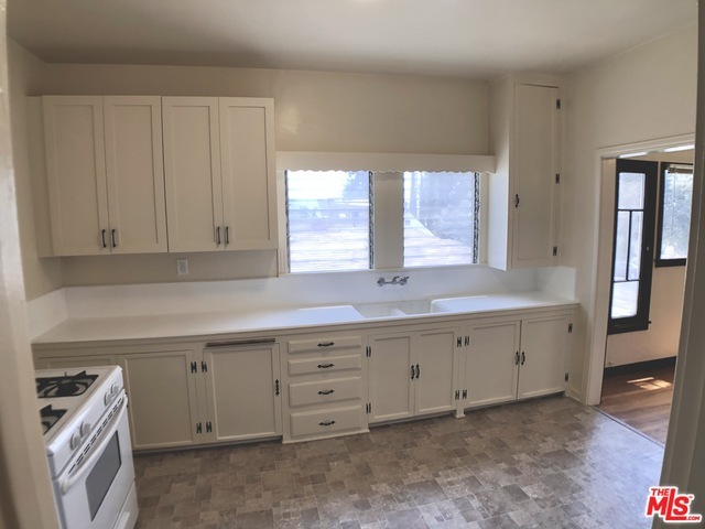 Foto del edificio - 1032 Linden Ave