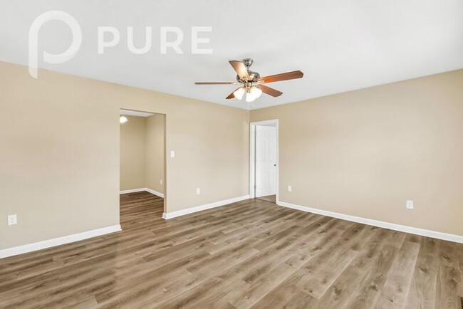 Foto del edificio - 2100 Concord Lake Rd