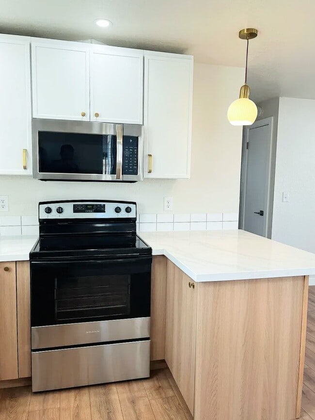Foto del edificio - 4745 Delridge Way SW