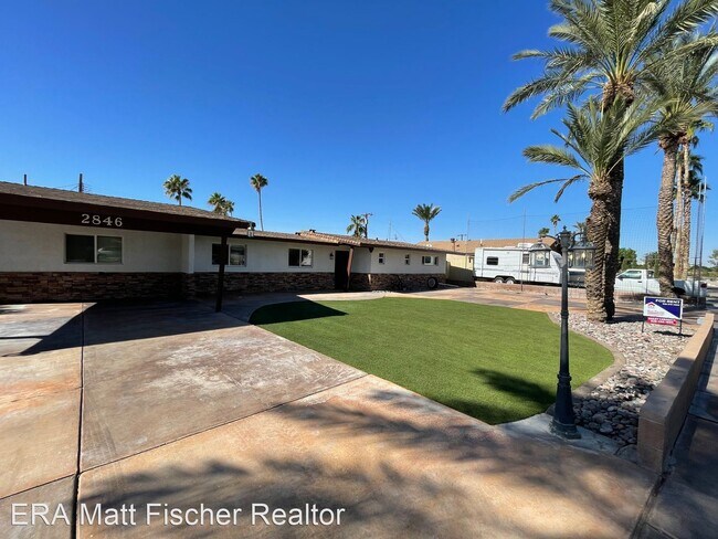 Foto del edificio - 6 br, 4 bath House - 2846 S Fern Dr.