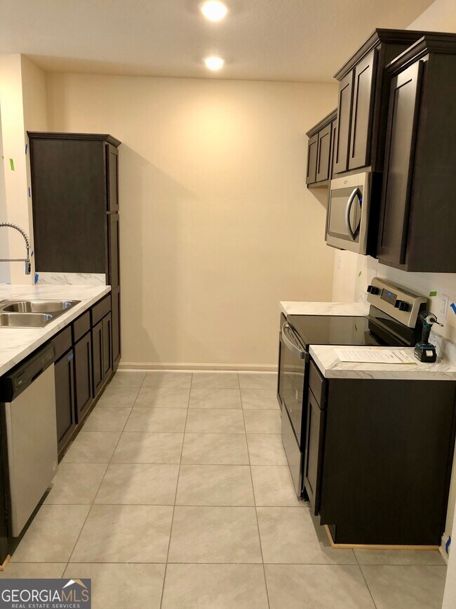 Foto del edificio - 86424 Shortline Cir