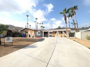 Building Photo - 39250 Lillie Cir