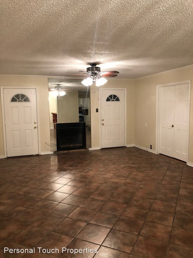 Building Photo - 2 br, 2 bath House - 8240-1 Governor Dr