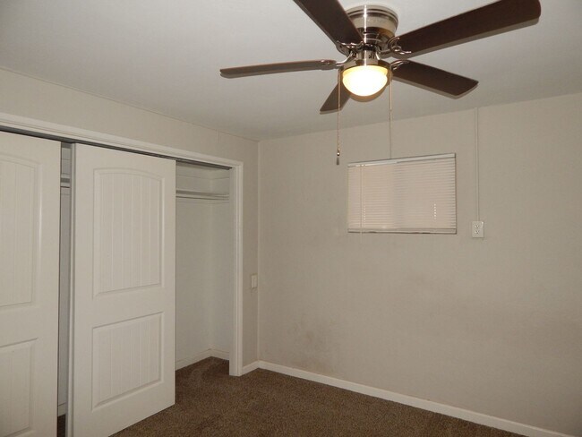 Foto del edificio - Available NOW! Private 1 bedroom with AC