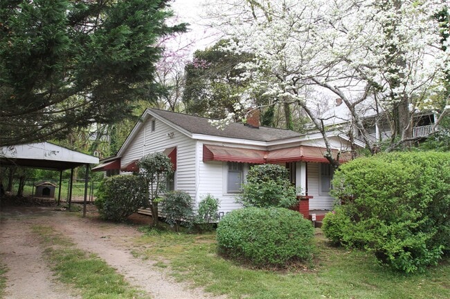 Building Photo - 127 Nantahala Ave