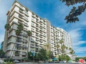 Building Photo - 10535 Wilshire Blvd