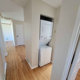 Foto del edificio - 2845 S Hudson St