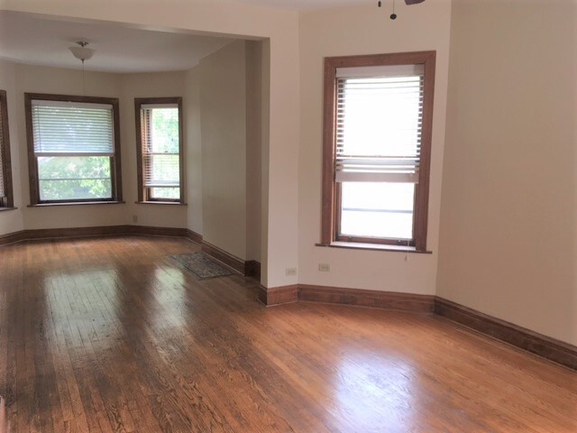 Foto del edificio - 3716 N Paulina St