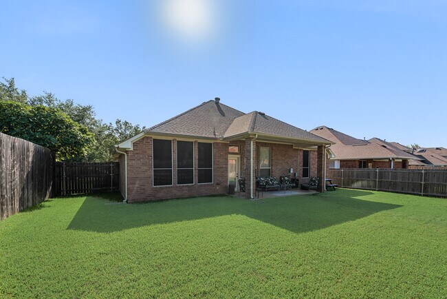 Foto del edificio - 1803 Clover Hill Rd