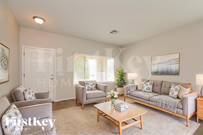 Foto del edificio - 11614 W Harrison St