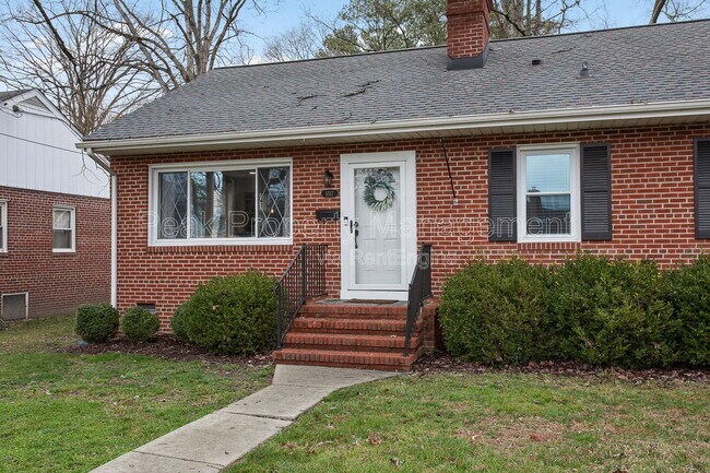 Foto del edificio - 5517 Danley Ln