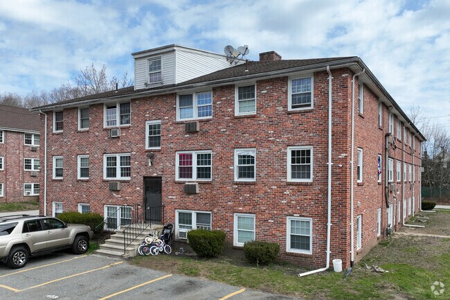 Edificio alternativo - Carriage Hill Estates