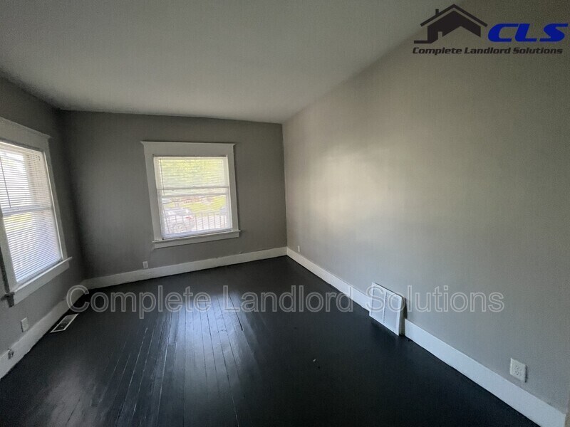 Foto principal - 1231 S 10th St