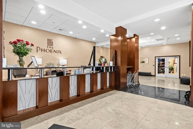 Foto del edificio - 1020 N Highland St