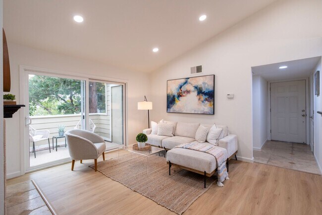 Foto del edificio - Fabulous 2 bedroom condo for rent in San Ramon