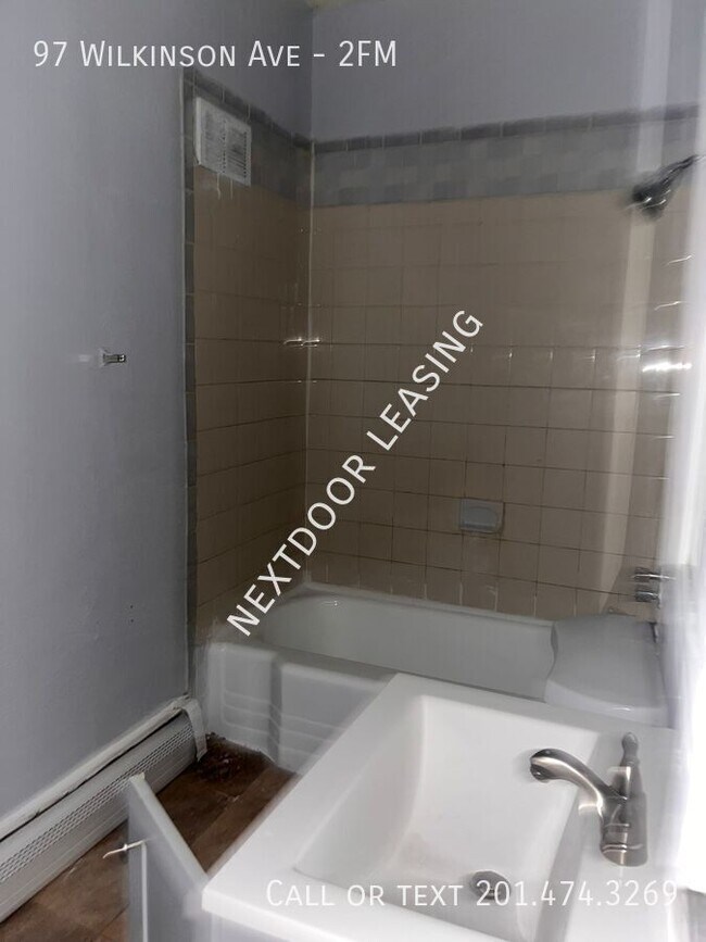 Foto del edificio - 97 Wilkinson Ave