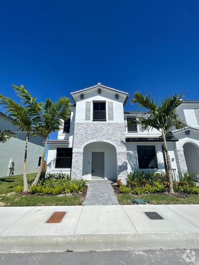 Building Photo - 13265 SW 285th St