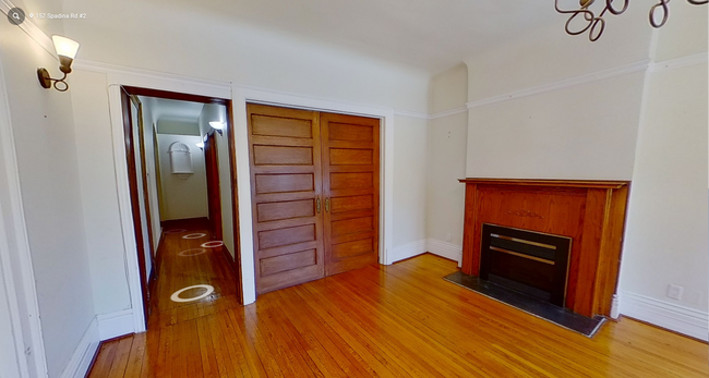 Photo du bâtiment - 157 Spadina Rd