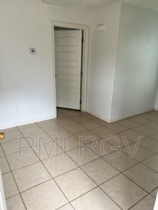 Building Photo - 1416 Quitaca Dr