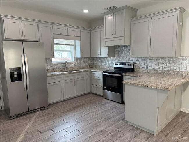 Foto del edificio - 13 Puffin Ave