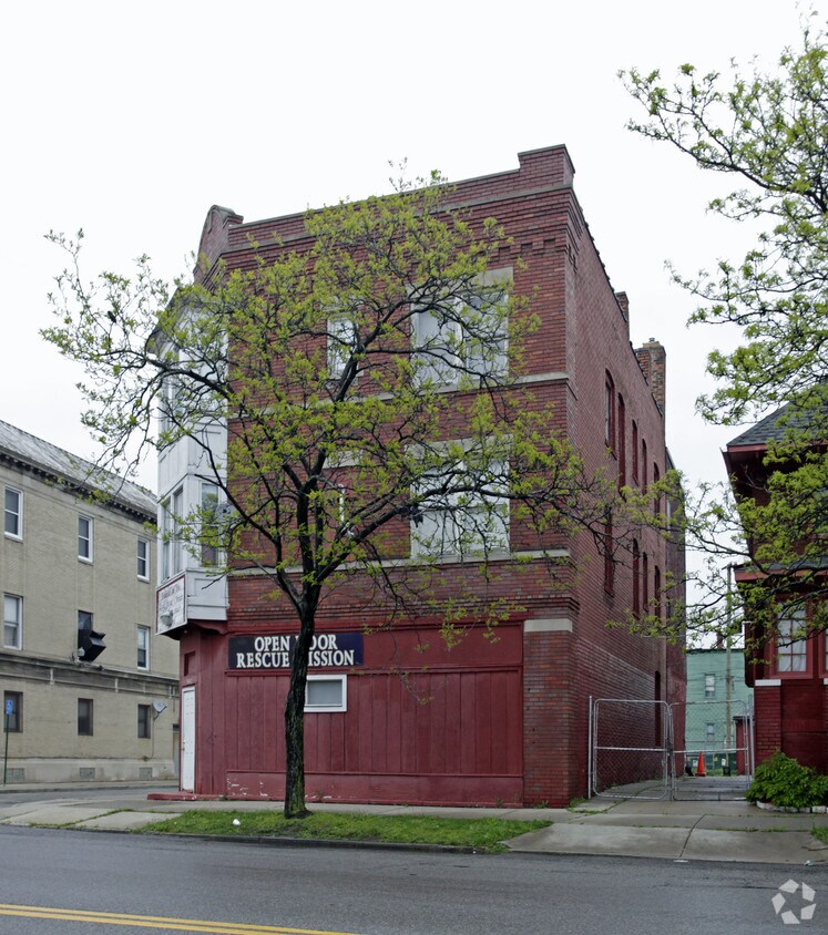 3442 McDougall St, Detroit, MI 48207 Apartments in Detroit, MI