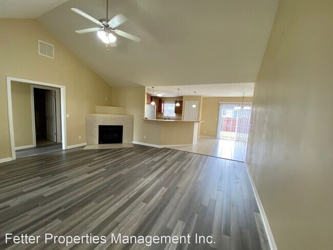 Building Photo - 3 br, 2 bath House - 10555 Titan Dr