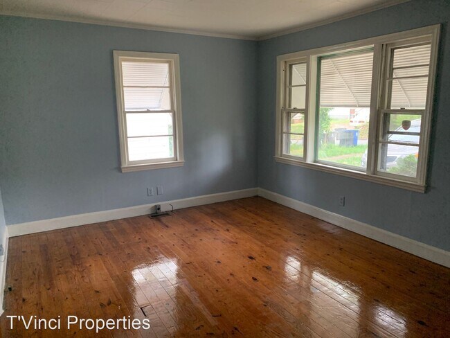 Foto del edificio - 3 br, 1 bath House - 1025 Manly Street