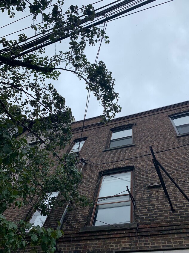 Foto principal - 805 Clinton St