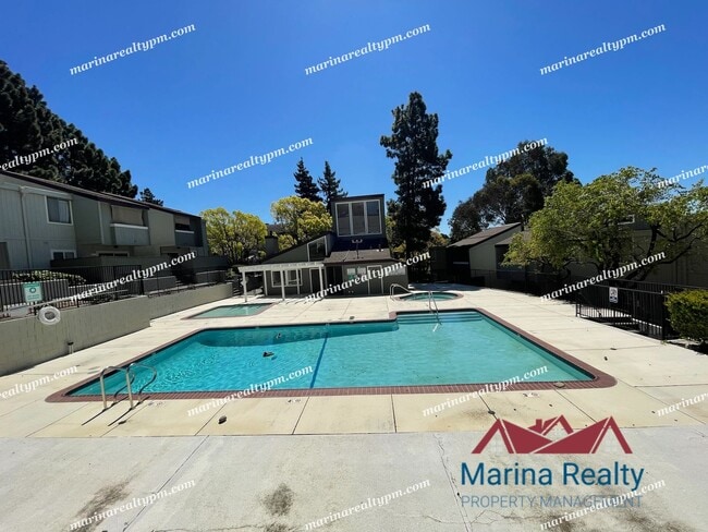 Building Photo - 1333 N Camino Alto